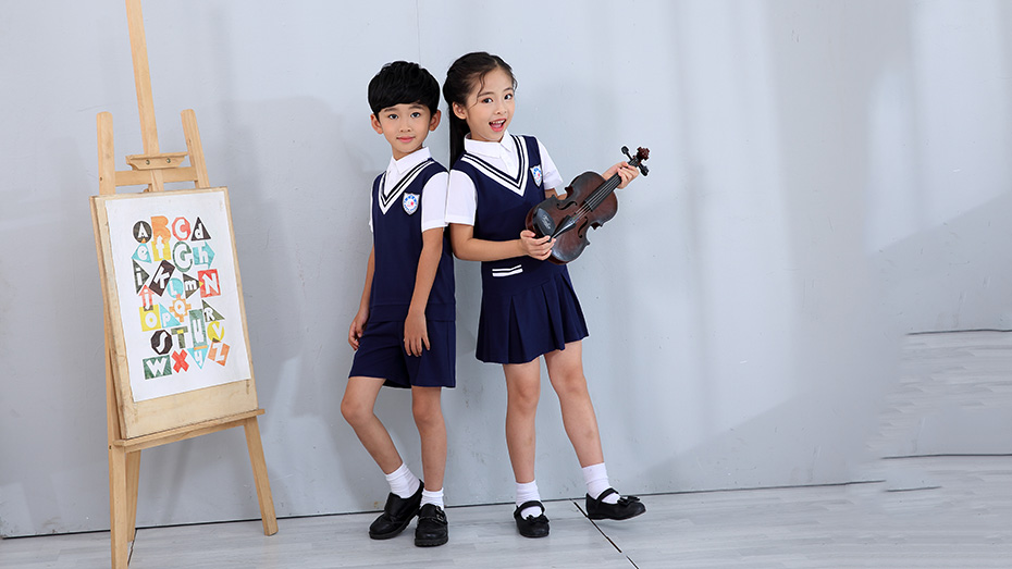 夏季幼儿园礼服款图